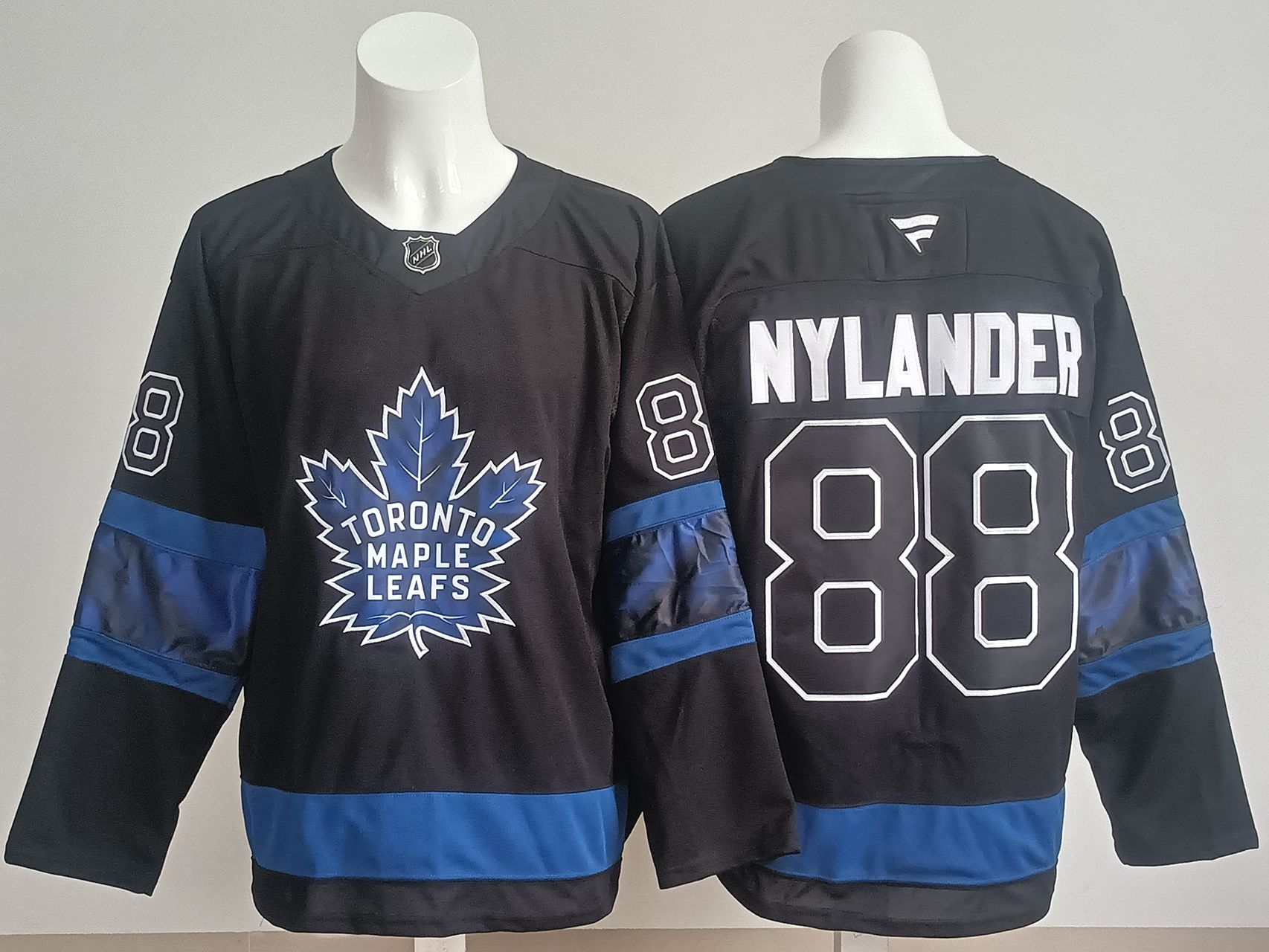 Men 2025 Toronto Maple Leafs #88 Nylander Black Fanatics Home Premium NHL Jersey style 11->toronto maple leafs->NHL Jersey
